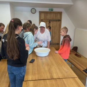 Šesťáci v Krátké