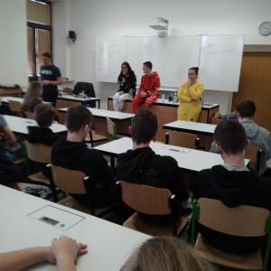 Beseda s klienty DD se školou