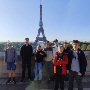 Mademoiselle Paris et nous